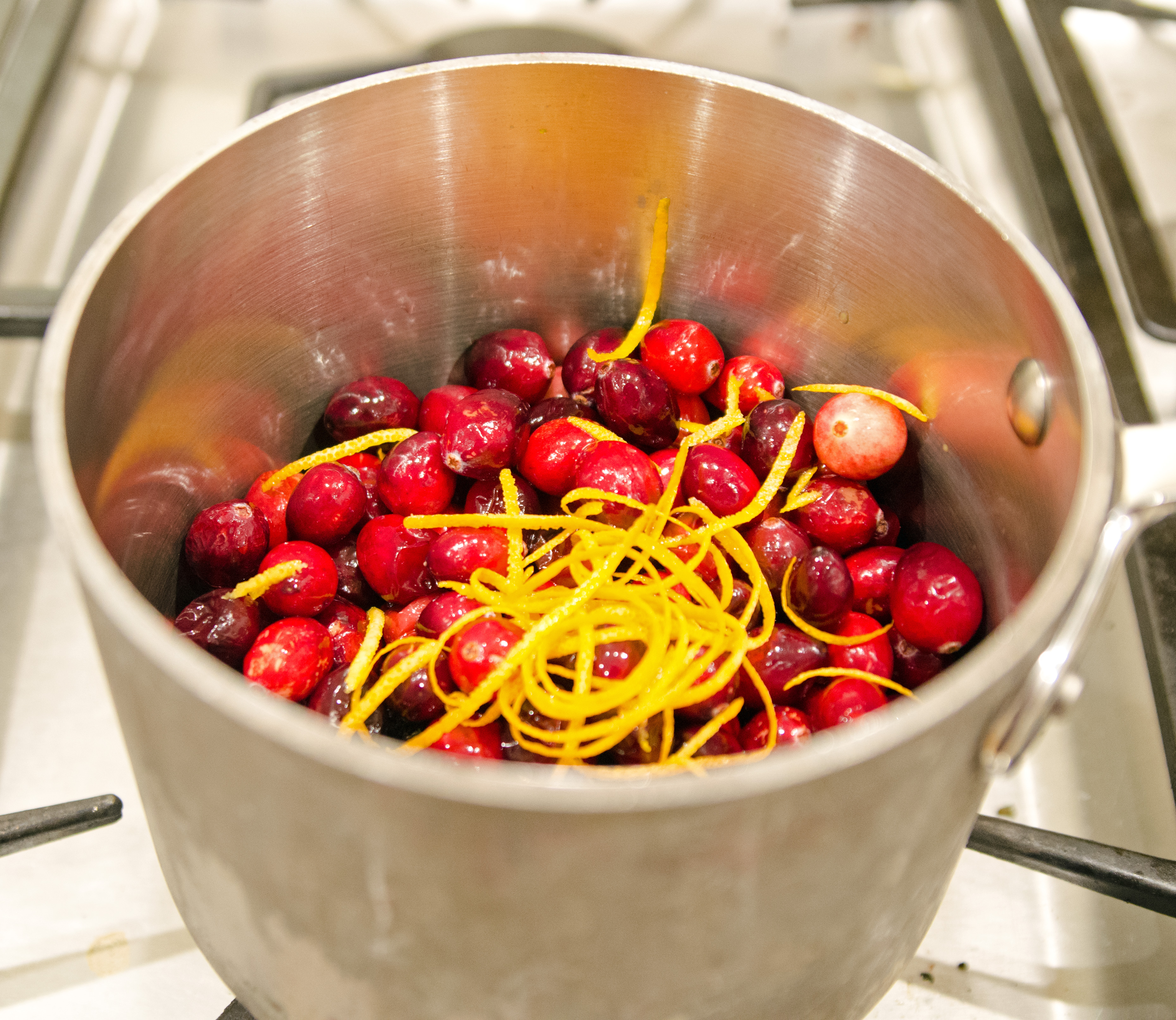 cranberry-sauce-with-orange-rind